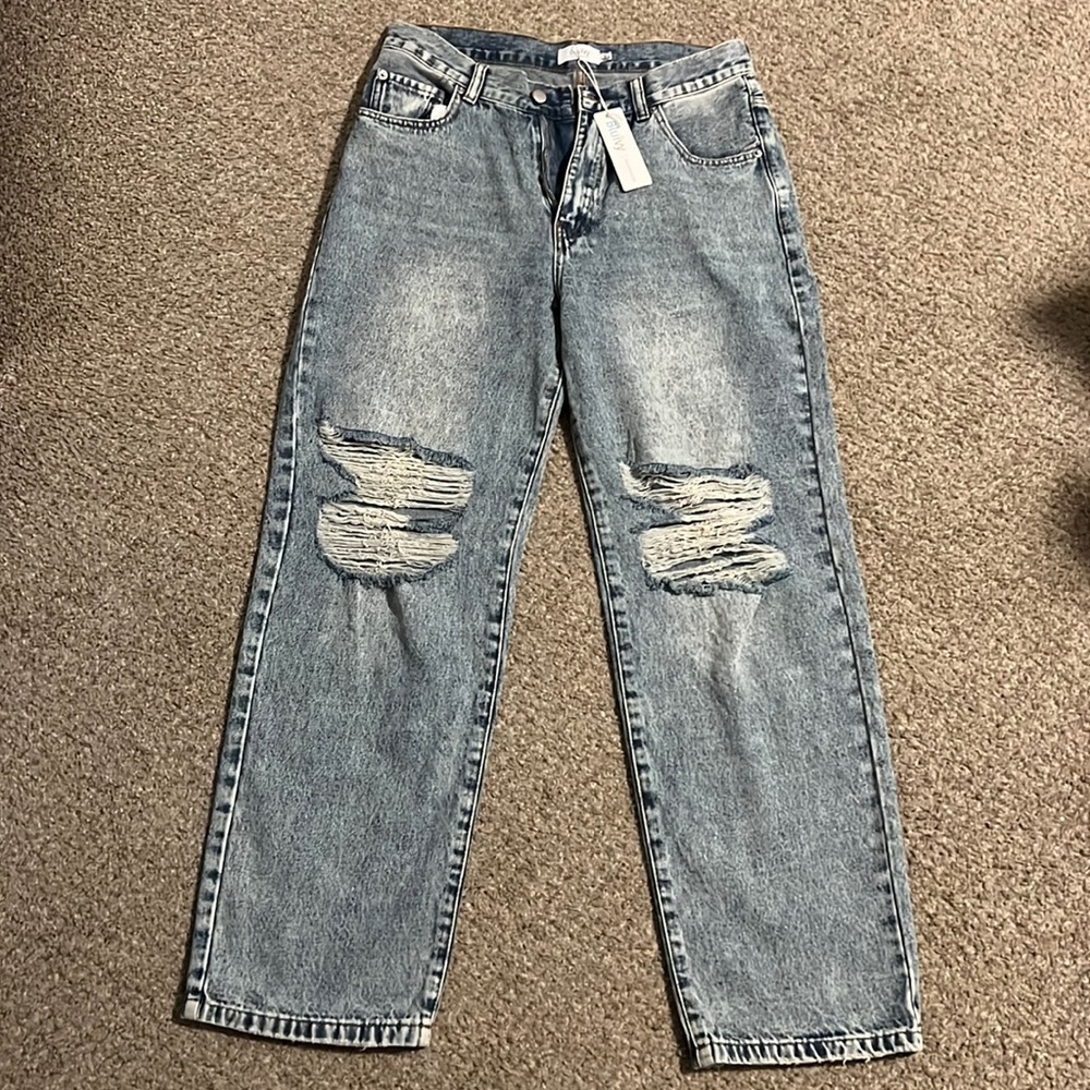 Bluivy distressed boyfriend jean